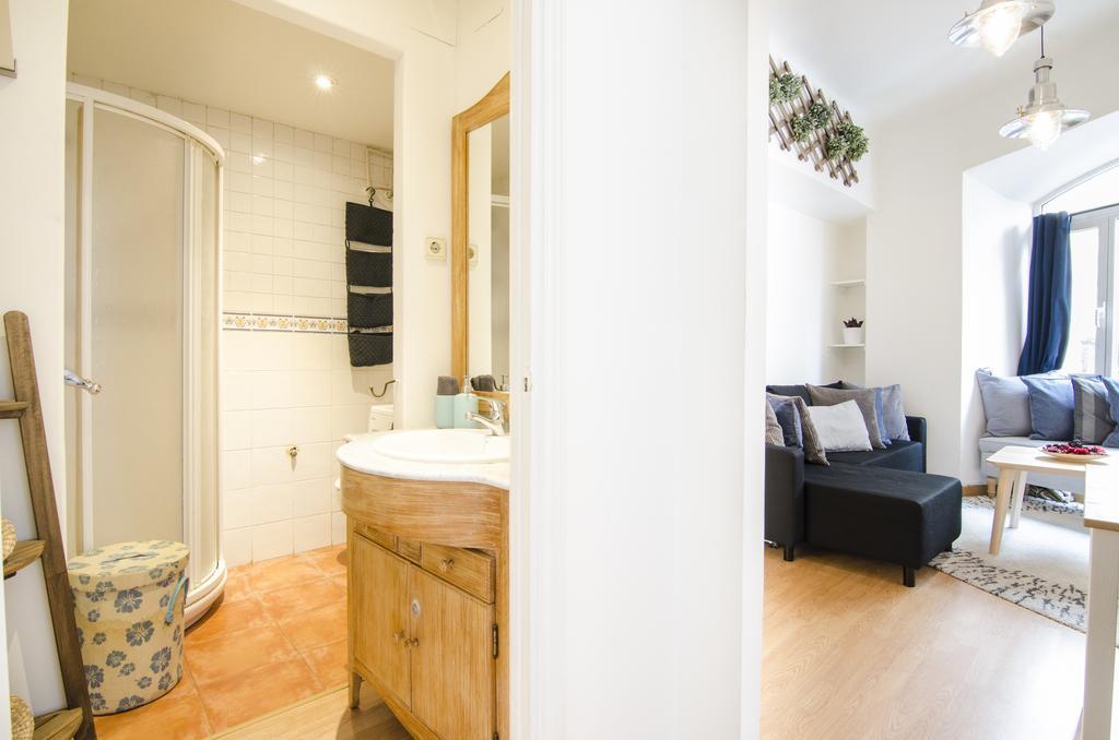Lollipop Flats City Centre Deluxe Suite Madrid Eksteriør billede