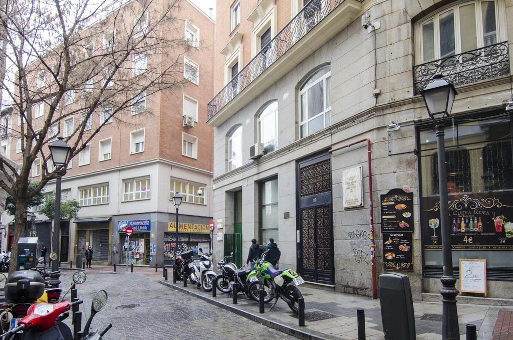 Lollipop Flats City Centre Deluxe Suite Madrid Eksteriør billede