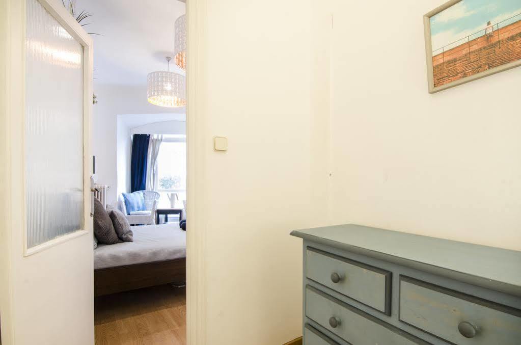 Lollipop Flats City Centre Deluxe Suite Madrid Eksteriør billede