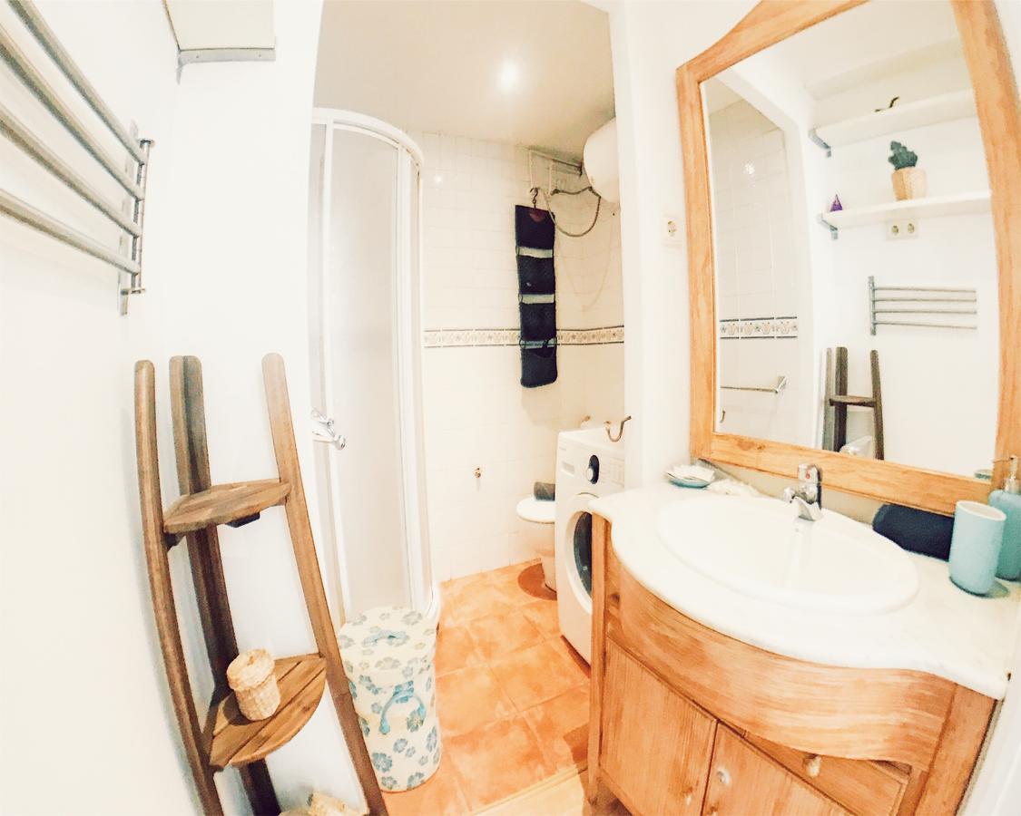 Lollipop Flats City Centre Deluxe Suite Madrid Eksteriør billede
