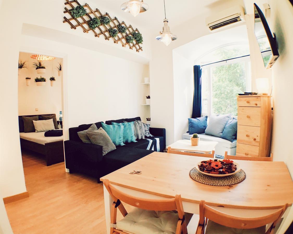 Lollipop Flats City Centre Deluxe Suite Madrid Eksteriør billede